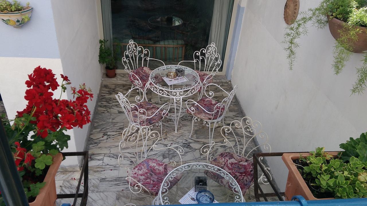 Villa Athena Giardini Naxos Esterno foto