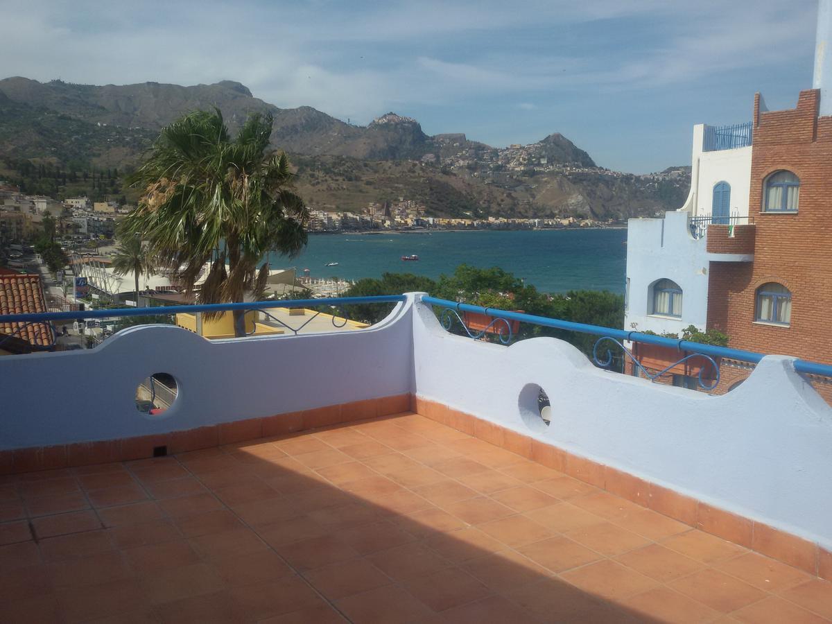 Villa Athena Giardini Naxos Esterno foto